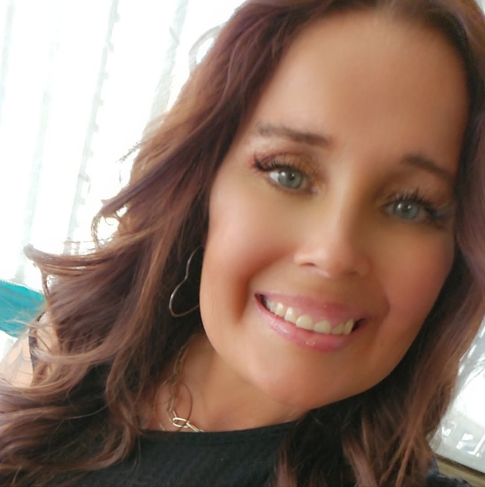 Meet your Posher, Angela